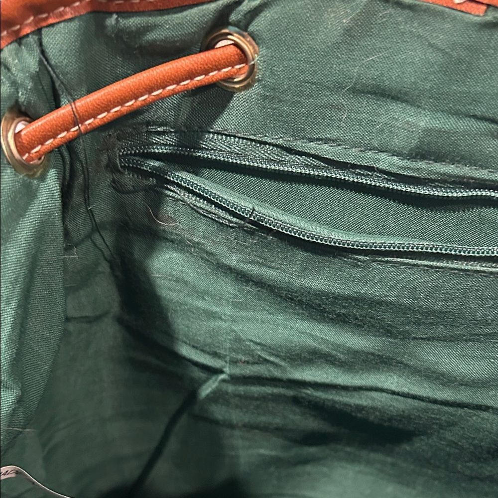 Classic Collection All Weather Leather Vintage Backpack Handbag Green Brown - Picture 8 of 10